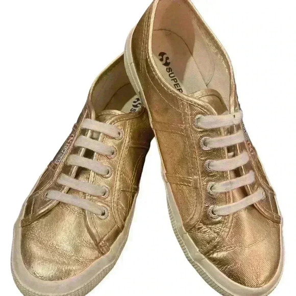 Superga Gold Metallic Sneaker size 38 size 7.5 - Picture 4 of 10